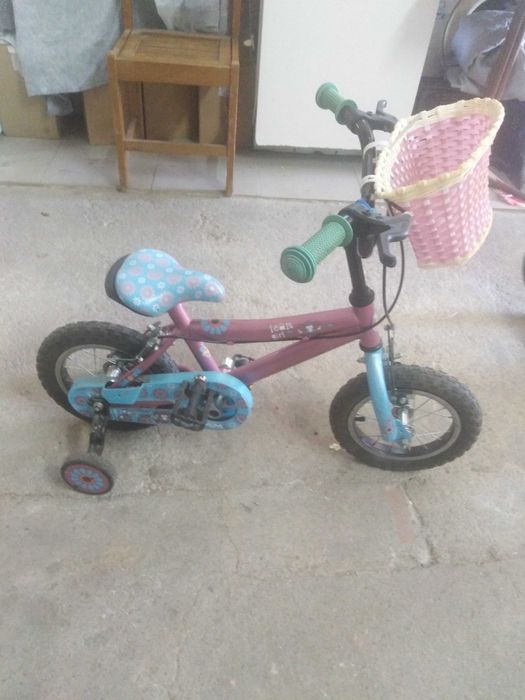 Bicicleta de menina