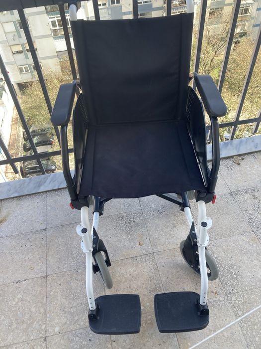 Cadeira de Rodas LATINA Compact