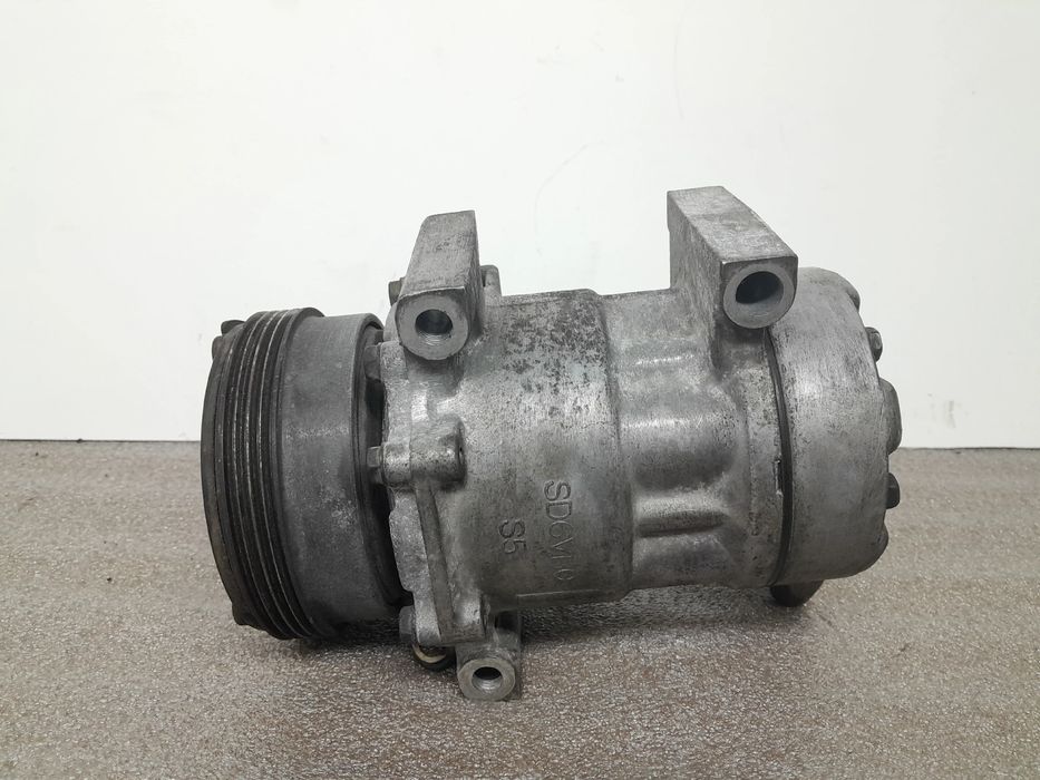 Compressor AC RENAULT Clio II (BB0/1/2_, CB0/1/2_)