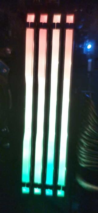 Corsair Vengeance RGB Pro 32GB (2x16GB) DDR4 3600MHz CL18
