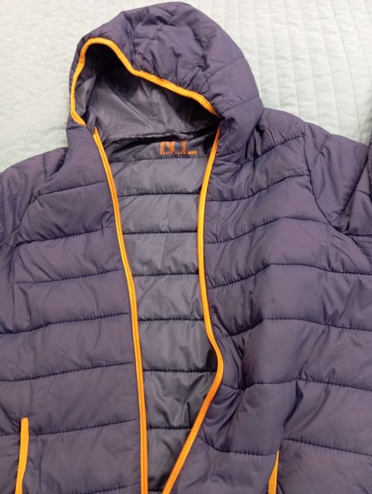 Leciutka kurtka wiosenna.