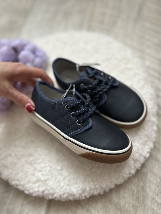 Кеди на хлопчика нові на шнурках 26,5 розмір, 17,5 см Next