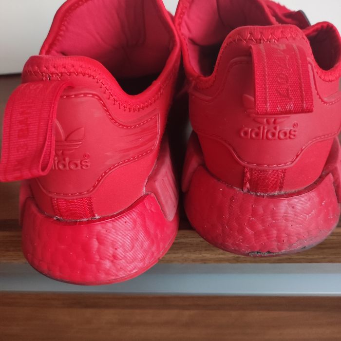 Adidas czerwone sneakersy męskie 44 wkładka 28