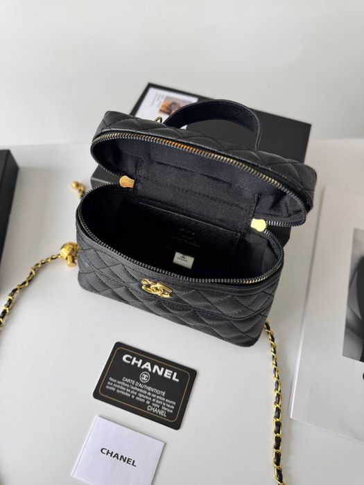 Сумка Chanel Vanity Long Black, шкіряна чорна жіноча сумка шанель, бочонок