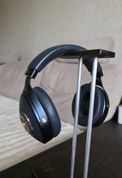Focal Celestee Navy Blue.