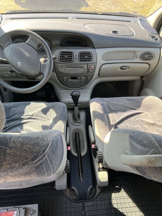 Renault Megane Scenic