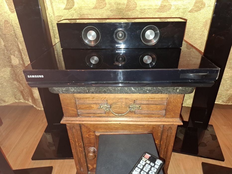 Zestaw Kina Domowego Samsung Blu Ray 3D HT‐D5550