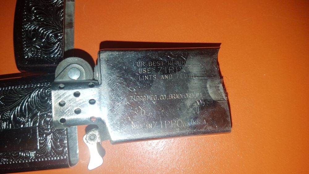 Isqueiro ZIPPO ( Coleção )