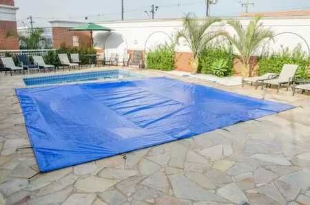 Oleados, toldos ou lonas  impermeaveis