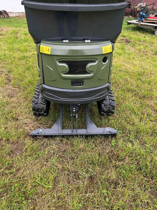 Giratória Landward XT18U - 1.8t - com AC