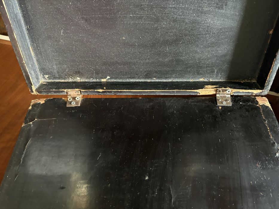 Para restauro: Antiga mesa de jogo asiãtica - madeira lacada e pintada