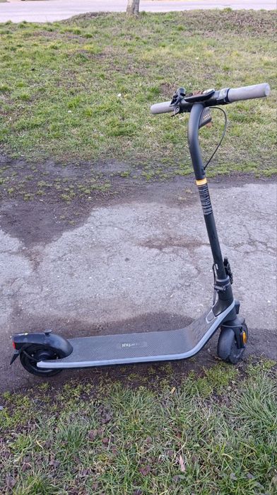 Електросамокат Ninebot