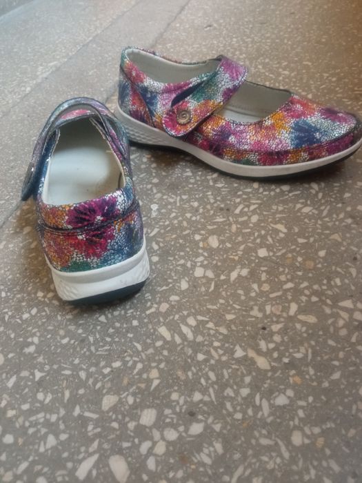 Buty damskie 38-39