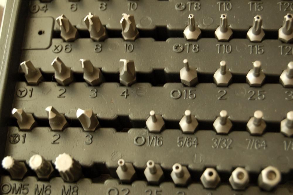 Набір біт з утримувачем. (39D358)  Набір 100 шт.