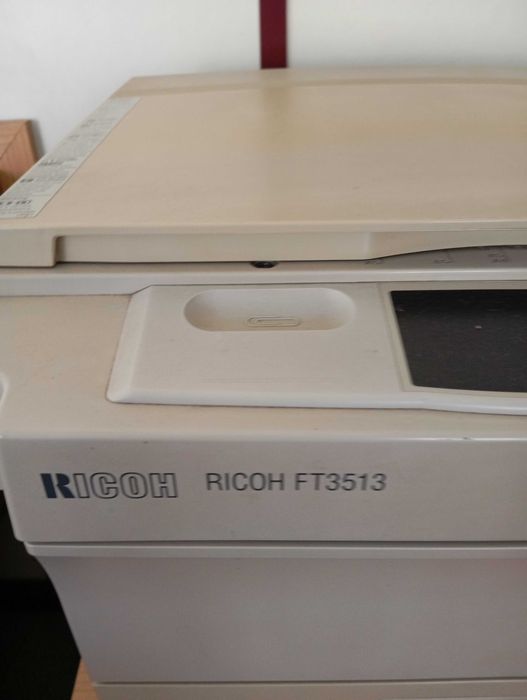 Máquina fotocopiadora Ricoh