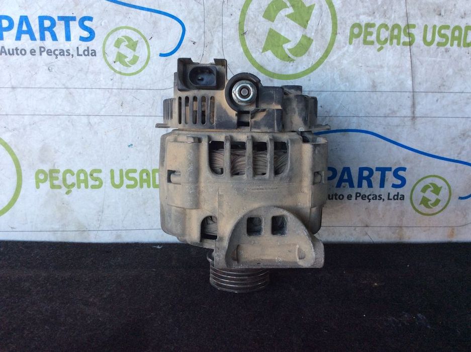 Alternador Mercedes A150 W169 Ref. A2661541202