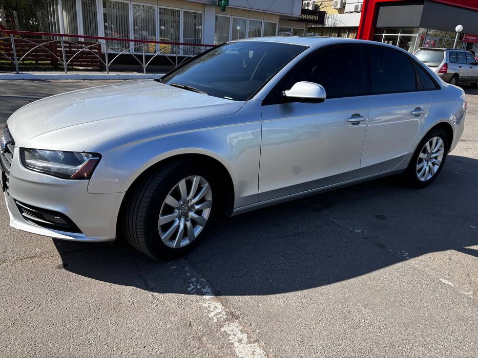Audi A4 2014 VIN WAUAFAFL2EN031574 фото оголошення 5 з 8