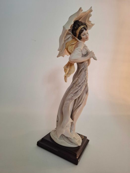 Figurka z kolekcji Florence Giuseppe Armani Warszawa Praga