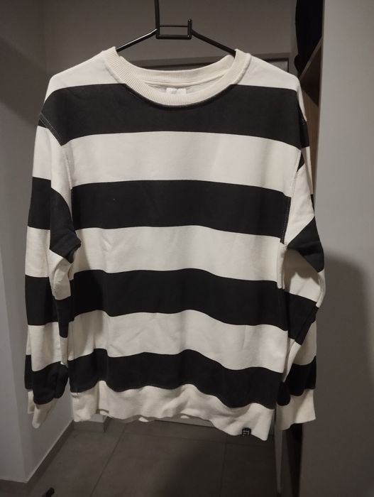 Várias peças de roupa rapaz