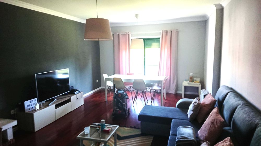 Apartamento T2 Último Piso c/ AC + Garagem | Quinta da Lousa – Valongo