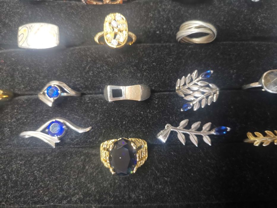 Fantásticos Anéis em prata