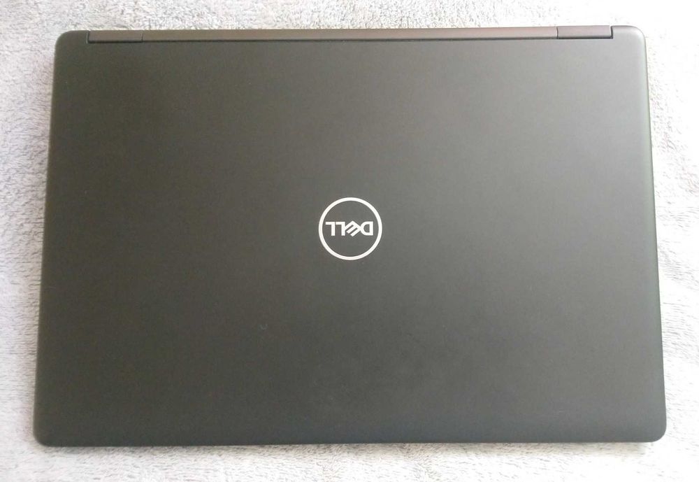 Laptop Dell Latitude 5490
