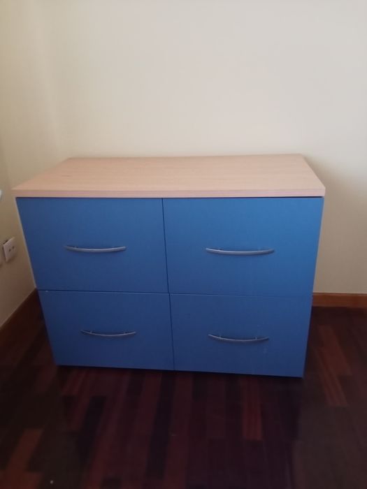 Quarto adolescente/ criança