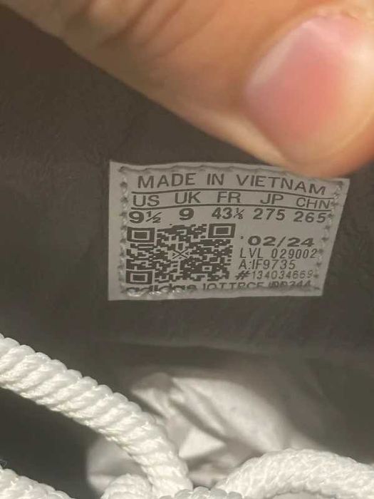 Adidas gazelle indoor bad bunny