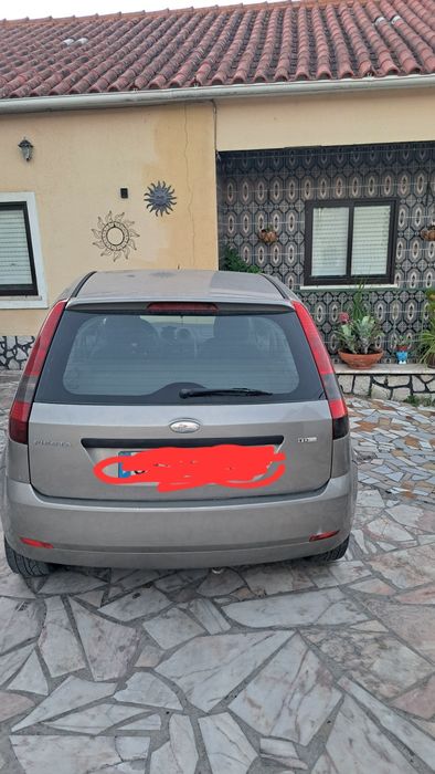 Ford Fiesta 1.4 tdci — photo 3