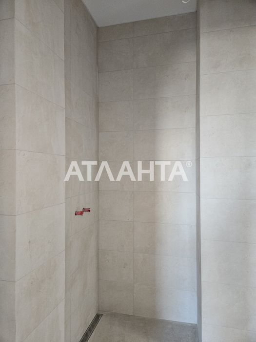 Отдельно стоящий дом с ремонтом в Червоном Хуторе