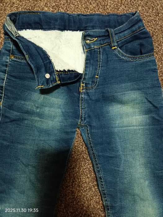 Утеплені джинси з хутром на резинці  дитячі зимові 7-9 років