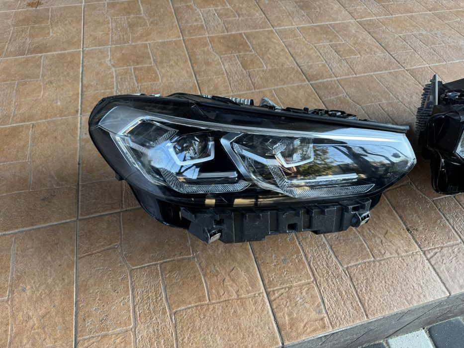 Фари BMW G01-02 рест