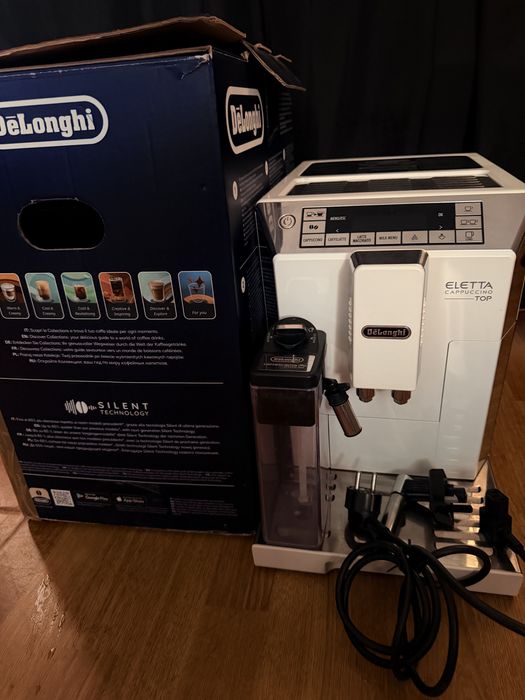 Ekspress do kawy DeLonghi eletta cappucino top