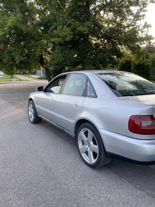Продам AUDI A4 b5