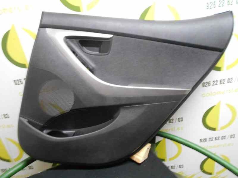 FORRA DA PORTA TRASEIRA DIREITA HYUNDAI ELANTRA SEDÁN
