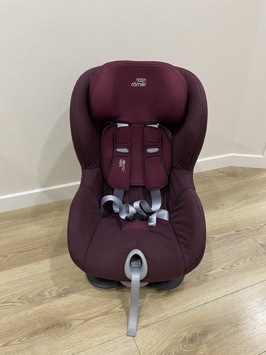 Автокрісло Britax Römer KING II Black Series 9–18 кг