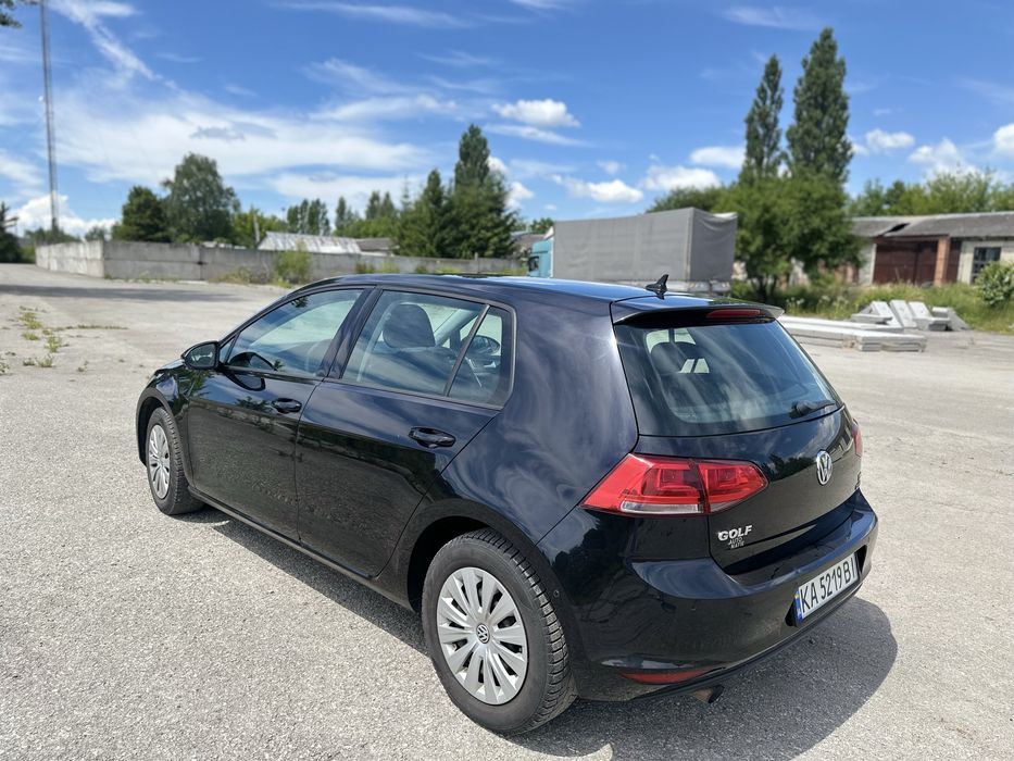 Volkswagen Golf VII 1.6 TDI BlueMotion • 2015 рік • 110 к.с. •Механіка