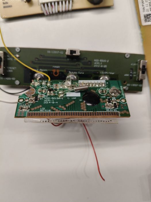 7 płytek elektronicznych