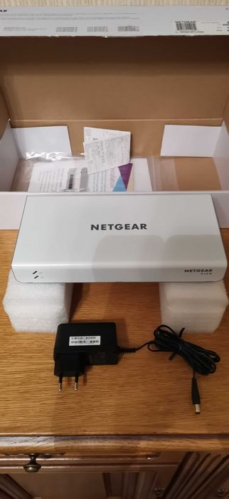 Коммутатор Netgear GC110