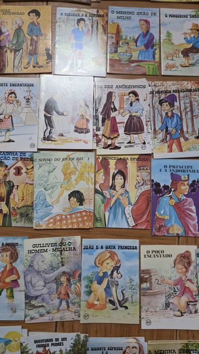 Livros colecção formiguinha