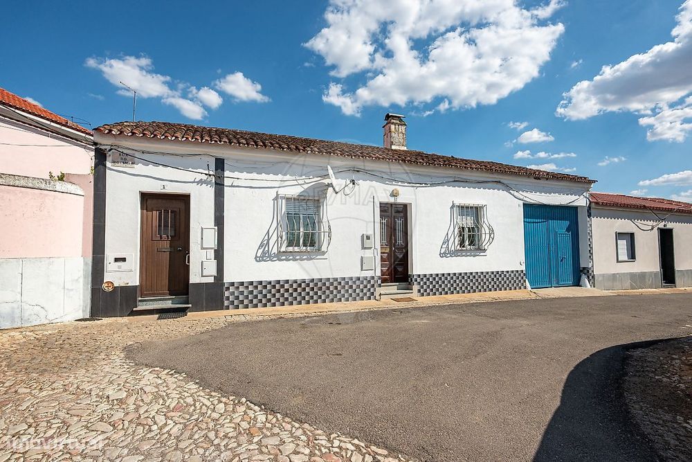 Moradia T2 para venda