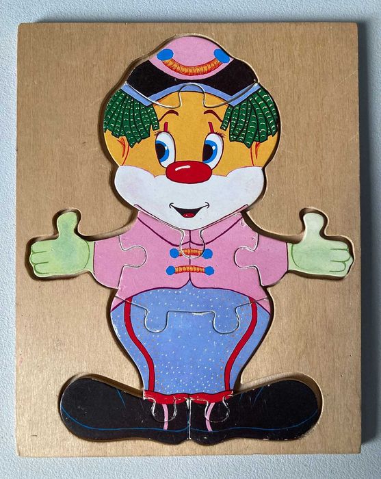 4 Puzzles de Palhaços + Caixa