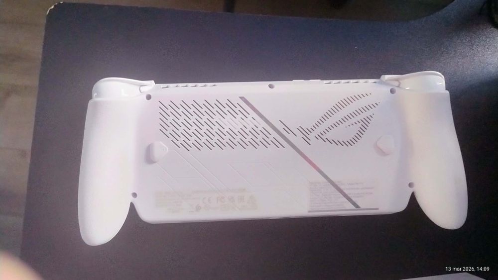 Konsola Asus Rog Xbox Ally