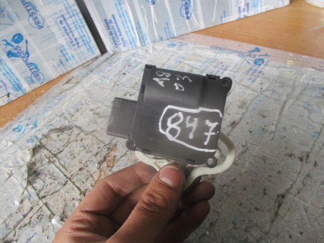 Motor da comporta da sofagem AUDI A8 (4D2, 4D8)