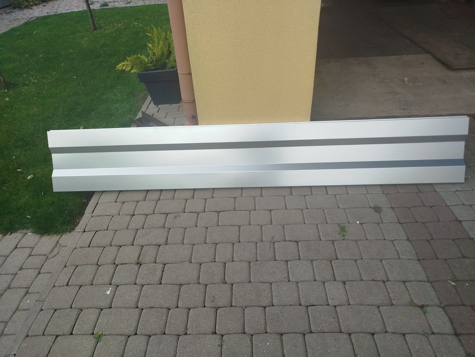 Burty do przyczepki samochodowej 2100/1500