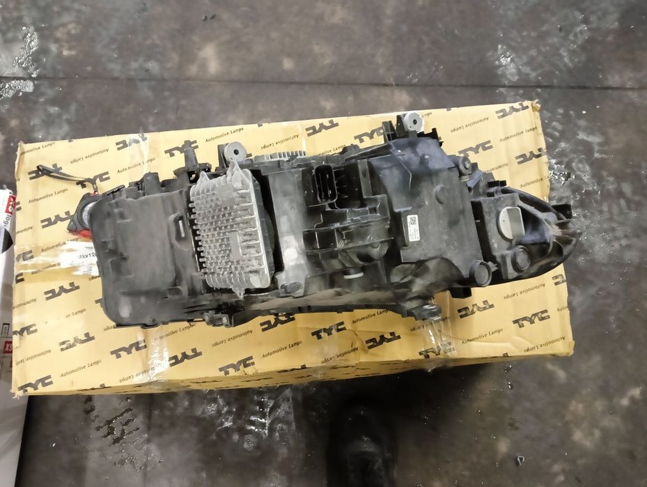 Reflektor BMW g30 g31 LED