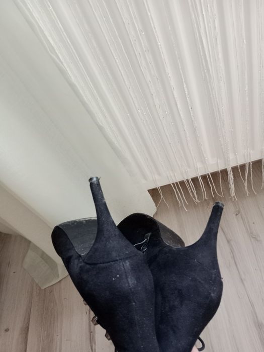 Czarne buty na obcasie vices 41