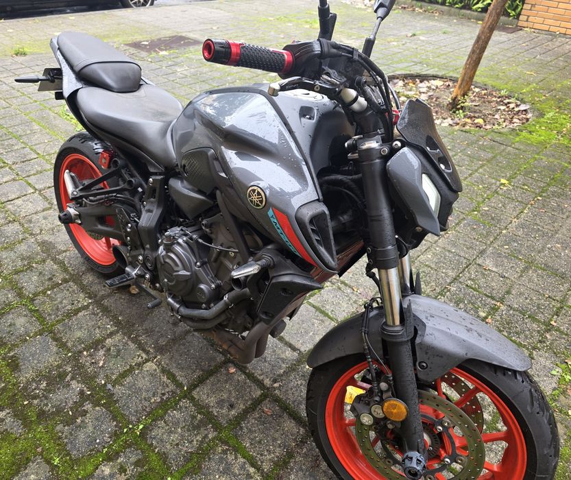 Yamaha MT-07 (2021) Versao: 35kw Livrete (Atualmente está Full Power)