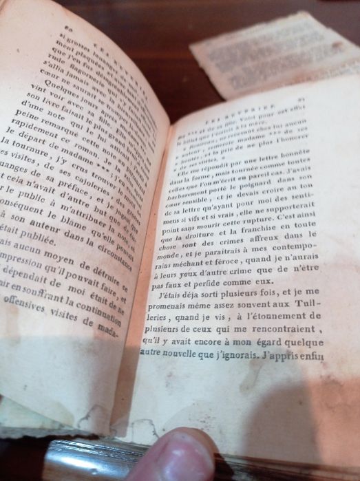 Antigo livro datado de 1786