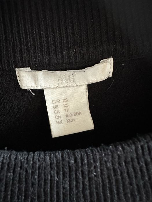 Elegancki czarny sweter H&M r. S